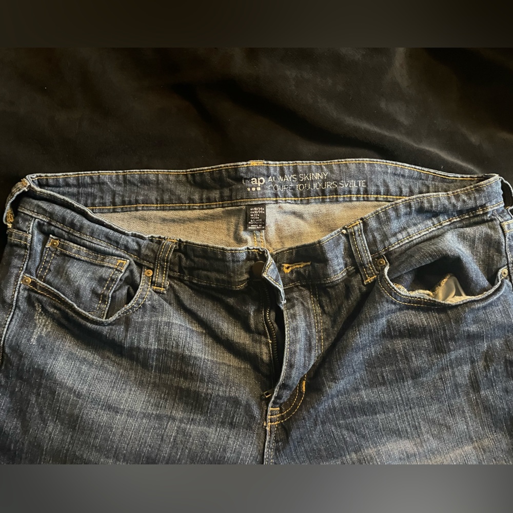 Gap jeans - Picture 2 of 5